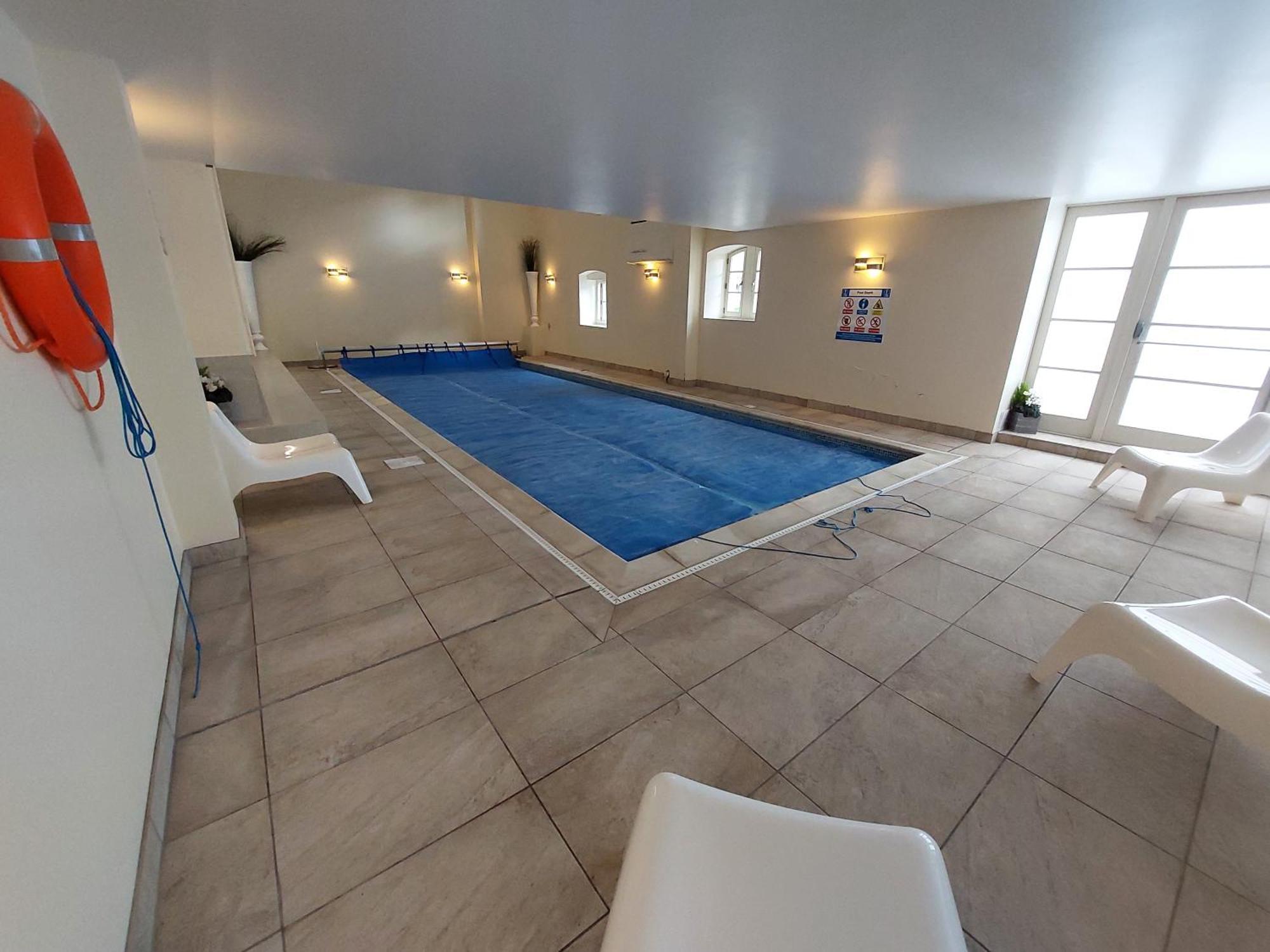 Old Brewery Home With Pool And Gym Access Oakhill Kültér fotó